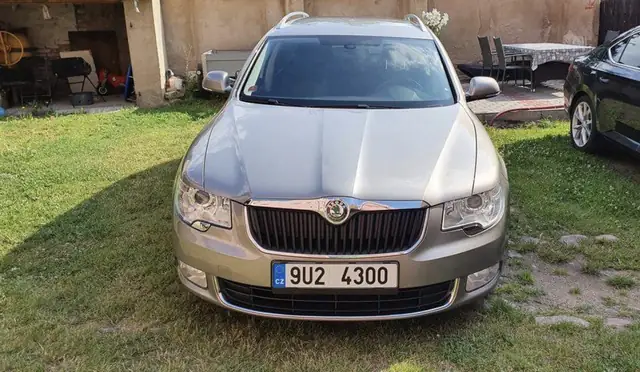 Škoda Superb II 2.0 TDI, 2012